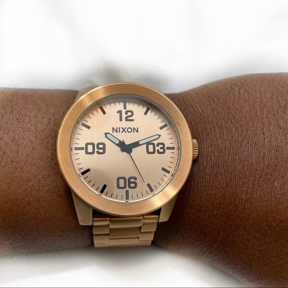 NIXON THE CORPORAL STAINLESS STEEL WATCH - Picture 4 of 10